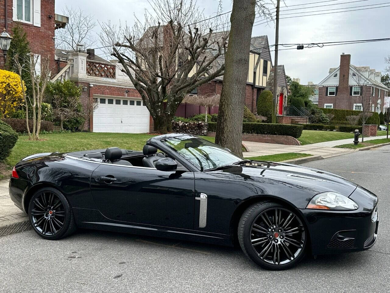 2009 Jaguar XK Convertible - $25,900
