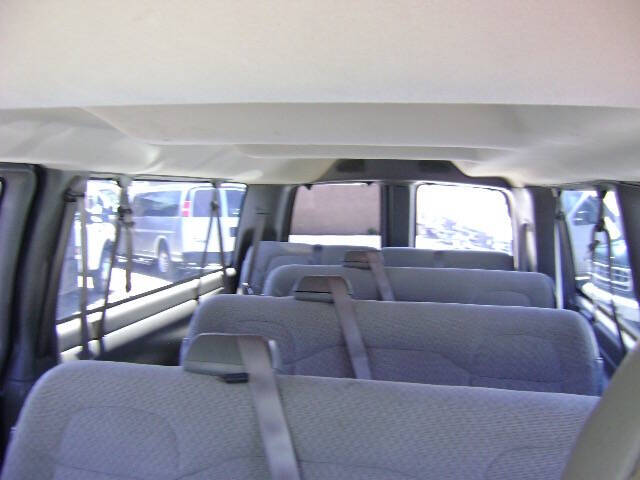 2017 GMC Savana LT 3500