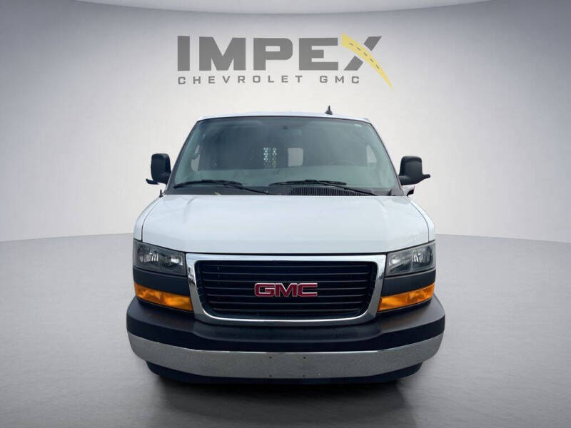 2024 GMC Savana 2500