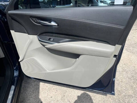 2019 Cadillac XT4 Premium Luxury