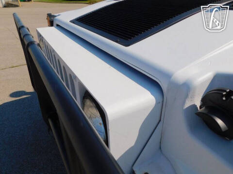 2008 AM General Hummer