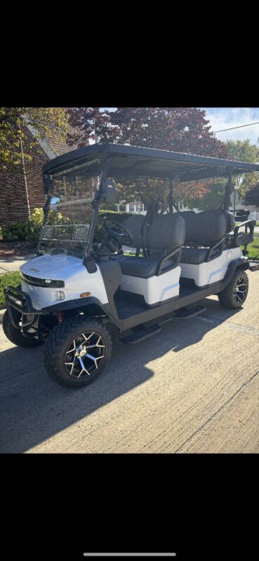 2026 Denago EV Rover XL
