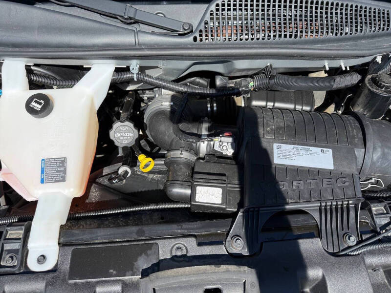 2016 GMC Savana LT 3500