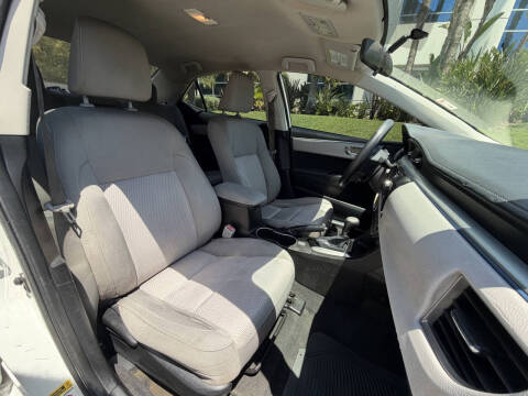 2015 Toyota Corolla LE Plus