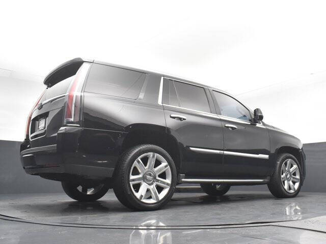 2020 Cadillac Escalade Luxury