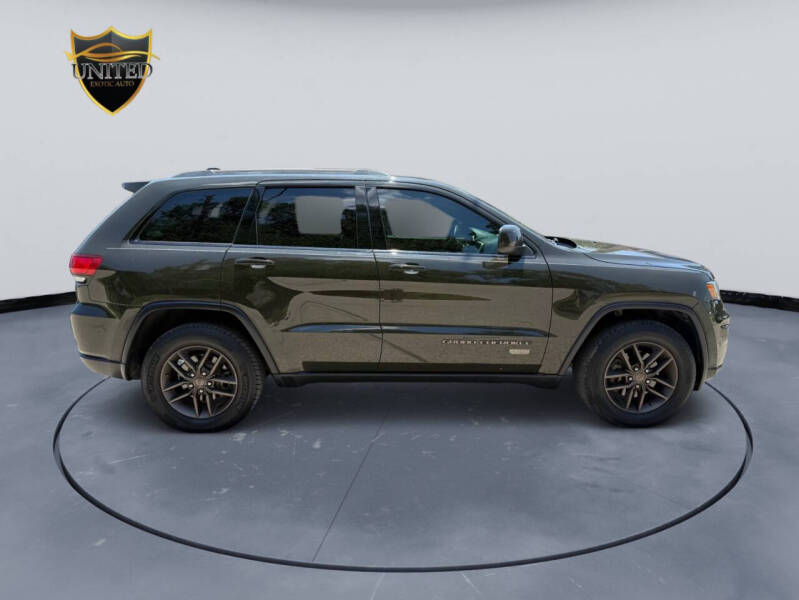 2016 Jeep Grand Cherokee Laredo 75th Anniversary