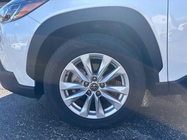 2022 Toyota Corolla Cross LE