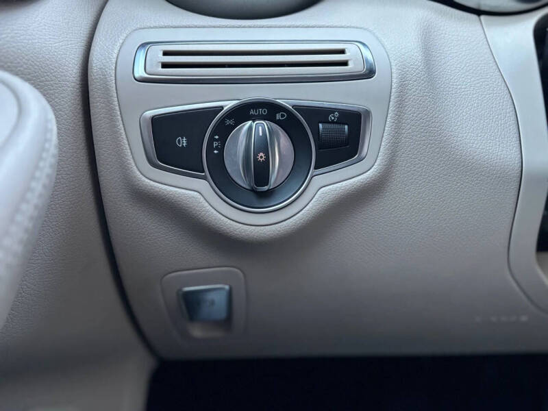 2019 Mercedes-Benz C-Class C 300 4MATIC