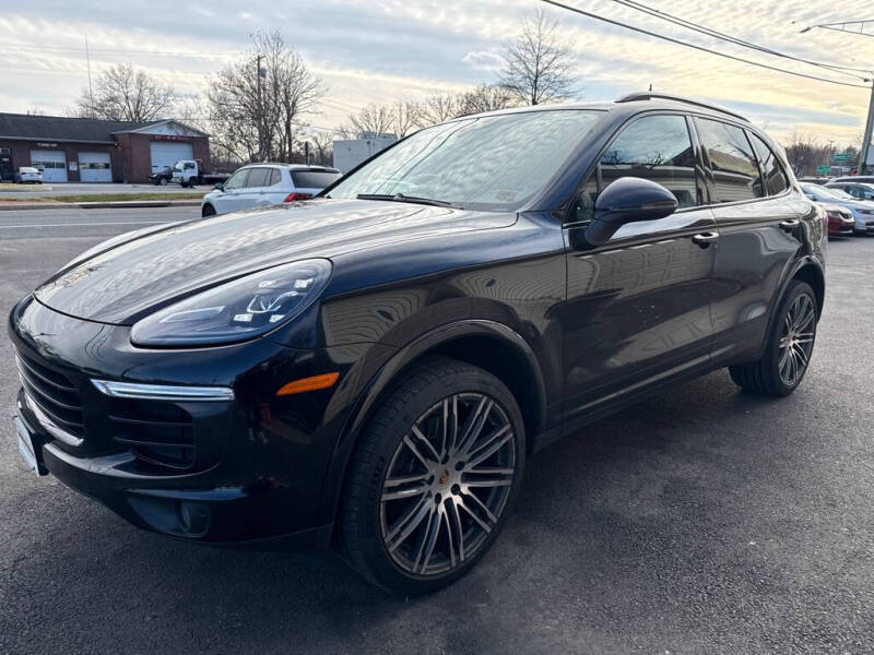 2016 Porsche Cayenne Base's photo