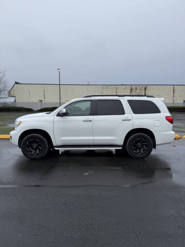 2012 Toyota Sequoia Limited