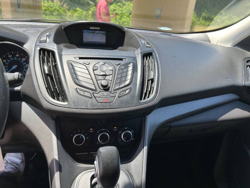2014 Ford Escape S