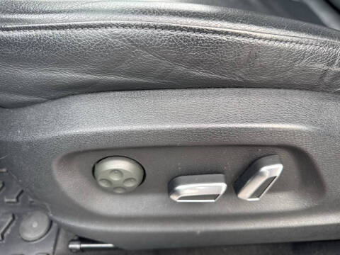 2016 Audi Q5 2.0T quattro Premium Plus