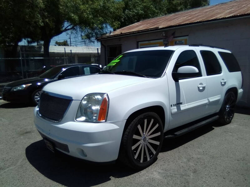 2007 GMC Yukon for sale at Larry's Auto Sales Inc. in Fresno CA