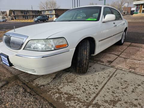 2003 Lincoln Town Car for sale at Alpine Motors LLC in Laramie WY