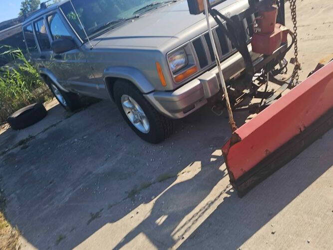 2000 Jeep Cherokee