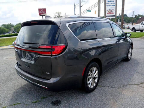 2021 Chrysler Pacifica Touring L