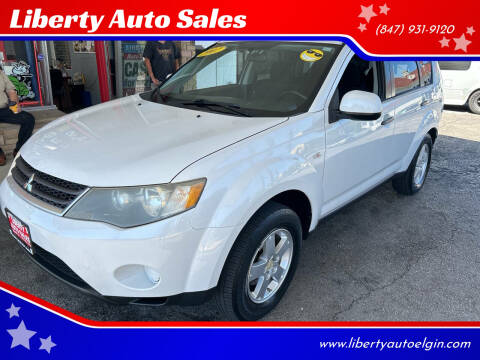 2007 Mitsubishi Outlander for sale at Liberty Auto Sales in Elgin IL