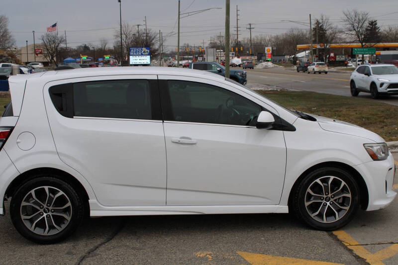 2018 Chevrolet Sonic LT Auto