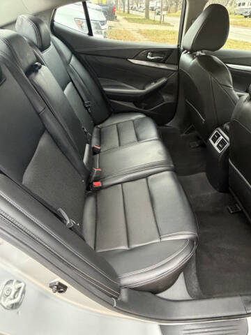 2022 Nissan Maxima 3.5 SV