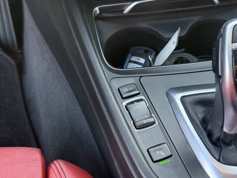 2017 BMW 3 Series 330i