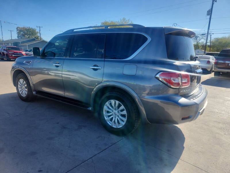 2017 Nissan Armada Platinum