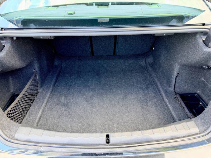 2021 BMW 3 Series 330i