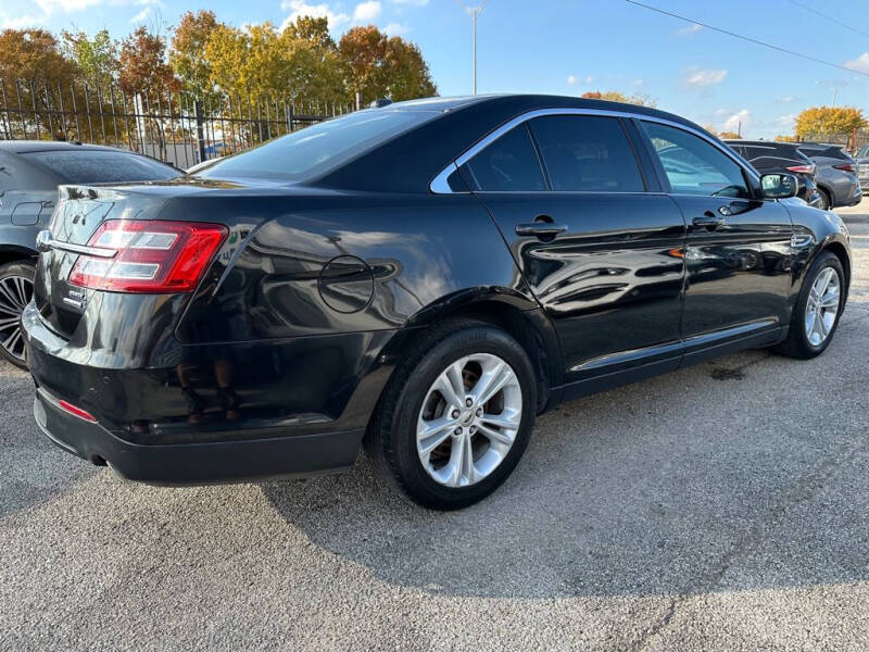 2015 Ford Taurus SEL