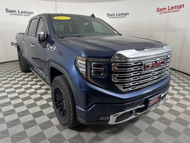 Used 2023 GMC Sierra 1500 Denali Denali with VIN 3GTUUGE80PG121436 for sale in Bloomington, IL