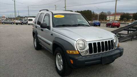 2007 Jeep Liberty for sale at Kelly & Kelly Supermarket of Cars in Fayetteville NC