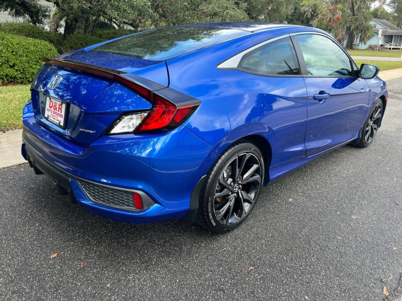 2020 Honda Civic Sport photo 2