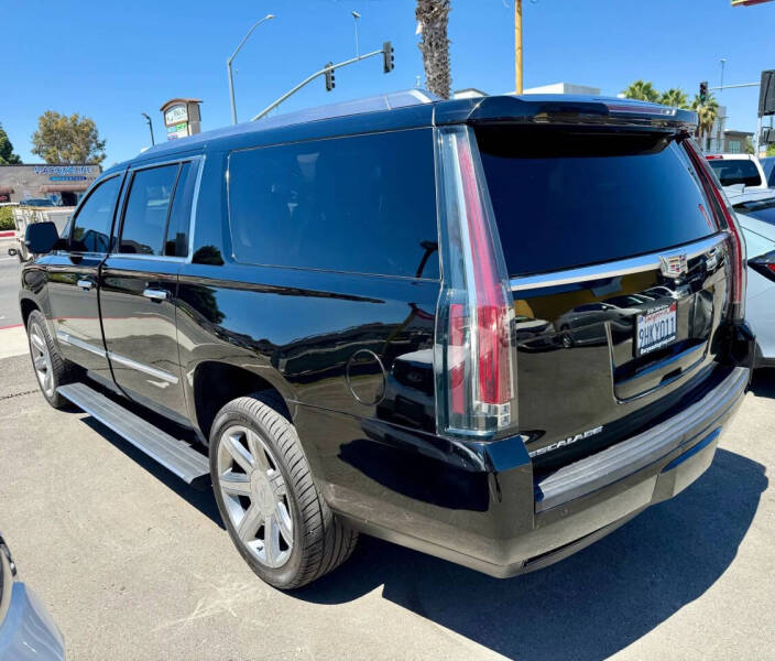 2016 Cadillac Escalade ESV Premium Collection