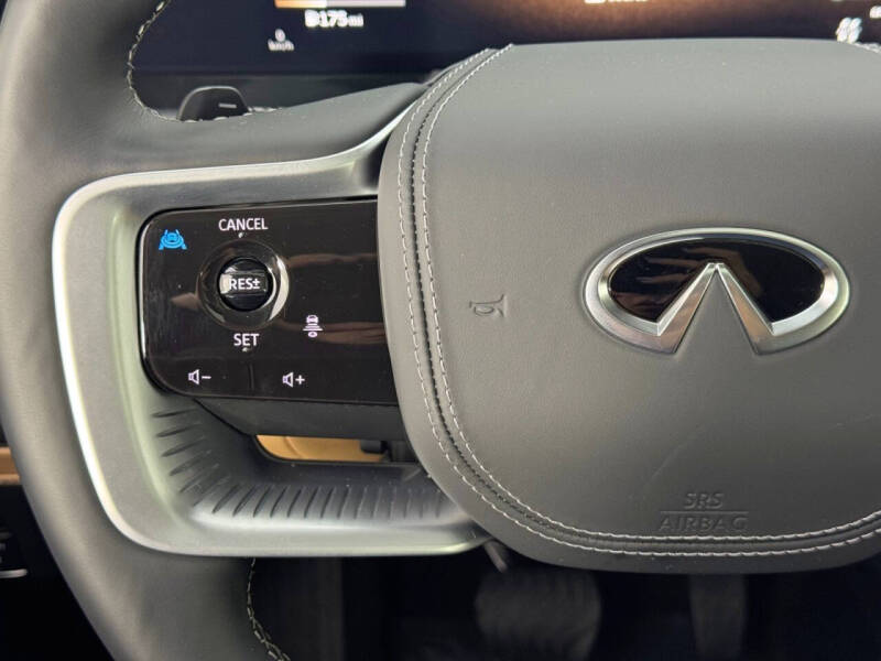 2025 Infiniti QX80 Sensory