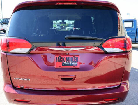 2021 Chrysler Voyager LXi