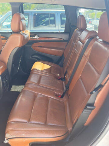 2011 Jeep Grand Cherokee Overland Summit