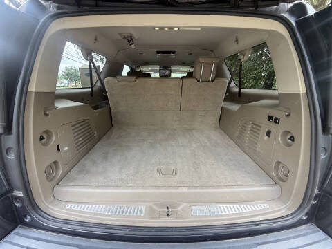 2017 GMC Yukon XL SLT