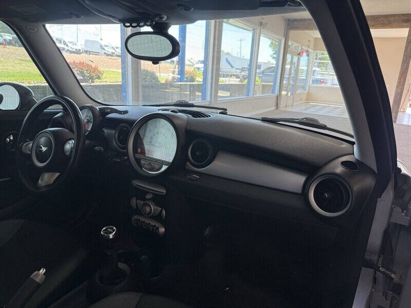 2009 MINI Cooper