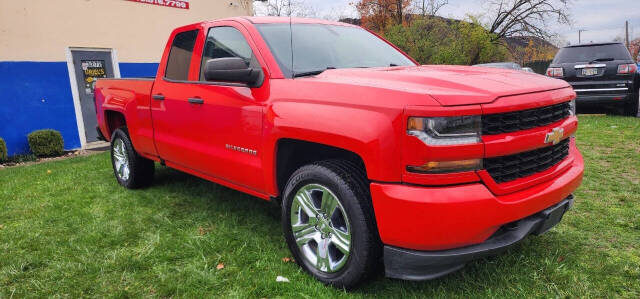 2017 Chevrolet Silverado 1500 for sale at URIEL's AUTOMOTIVE LLC in Middletown, OH