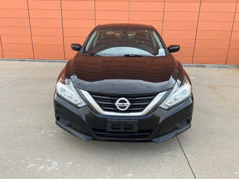 2016 Nissan Altima 2.5 SR