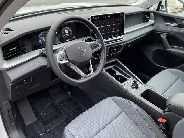 2025 Volkswagen Tiguan SE 4Motion