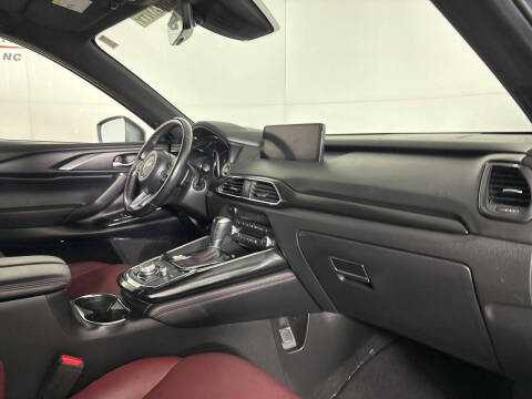 2023 Mazda CX-9 Carbon Edition