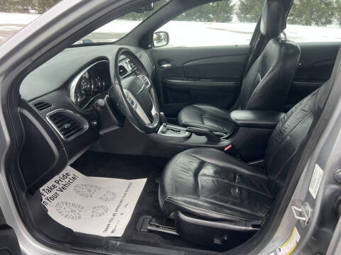 2013 Chrysler 200 Limited