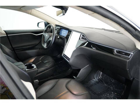 2014 Tesla Model S P85