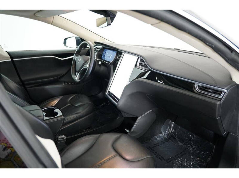 2014 Tesla Model S P85