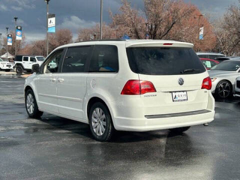 2012 Volkswagen Routan
