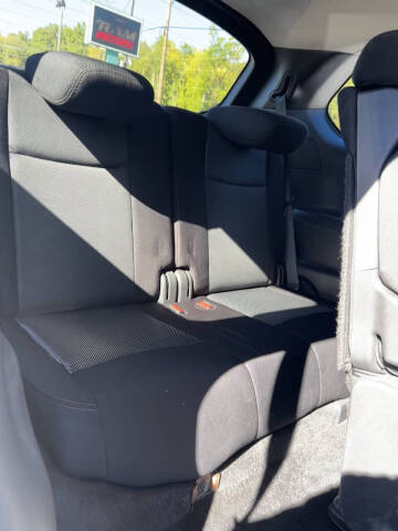 2018 Nissan Pathfinder SV