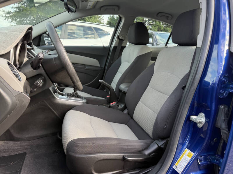 2012 Chevrolet Cruze LS