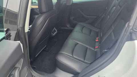 2023 Tesla Model 3 Performance