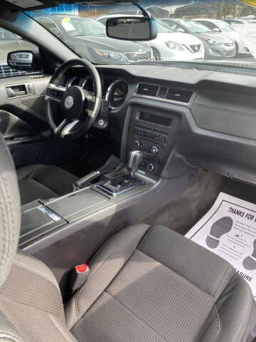 2014 Ford Mustang V6 Premium