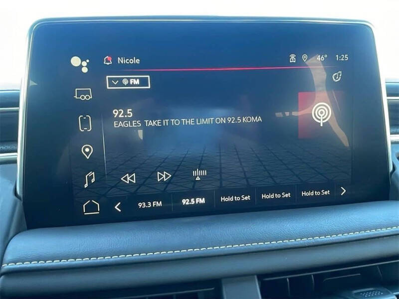 2022 GMC Yukon XL SLT