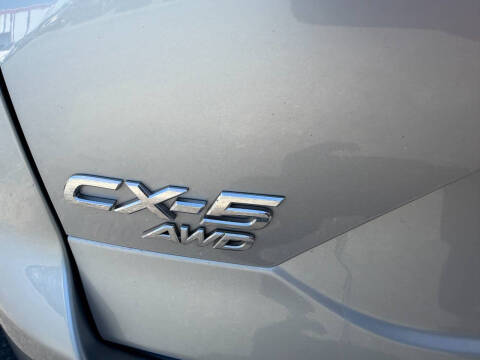 2017 Mazda CX-5 Touring